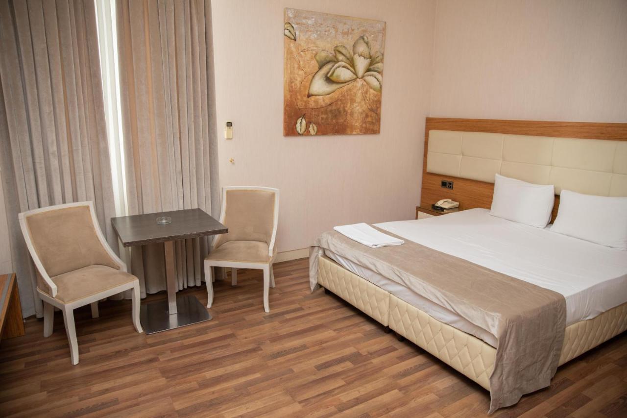 Hotel Empire Business Baku Exteriör bild