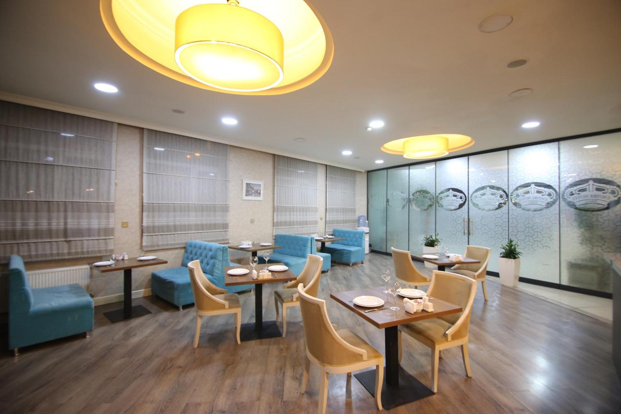 Hotel Empire Business Baku Exteriör bild