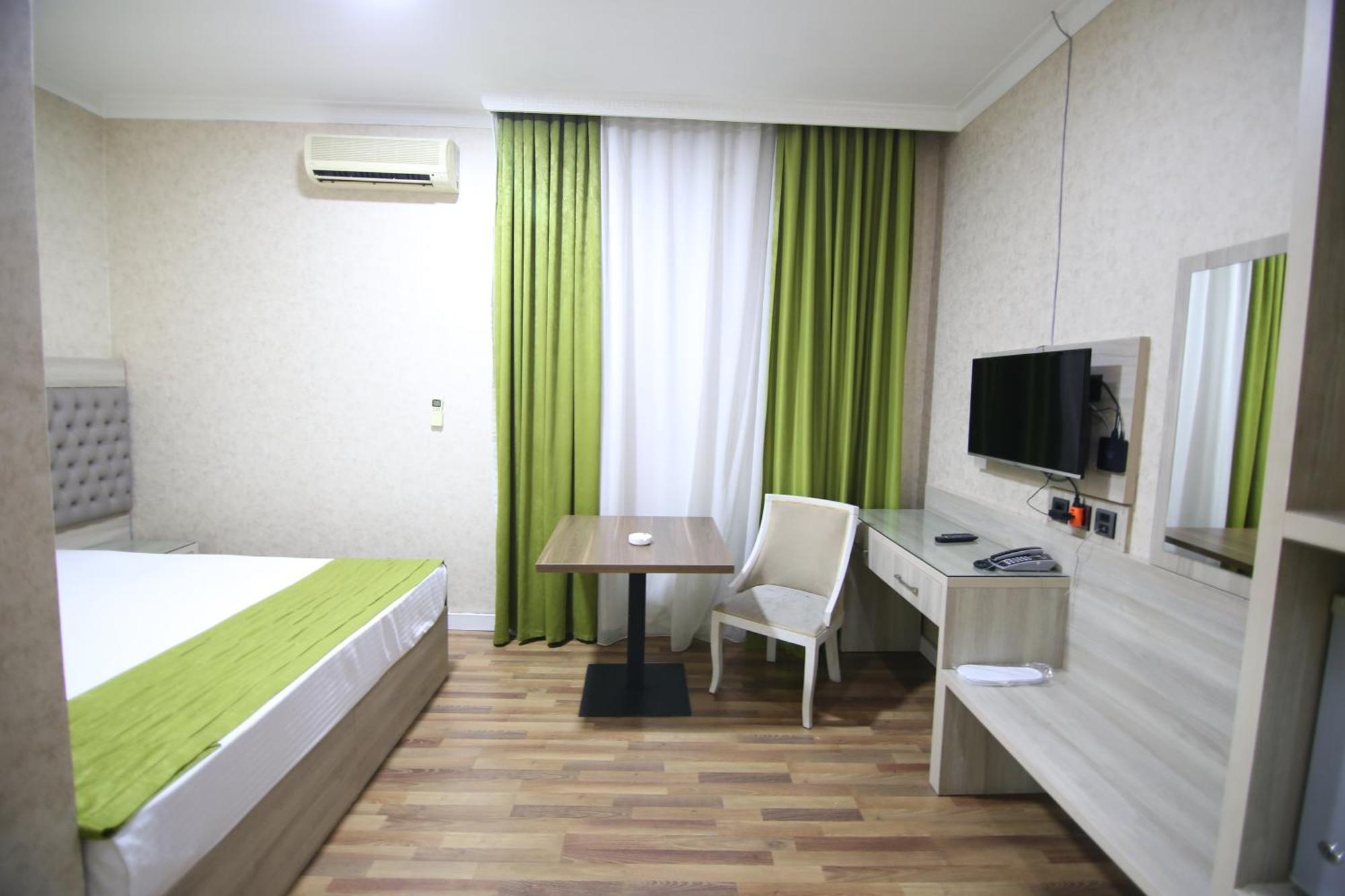 Hotel Empire Business Baku Exteriör bild