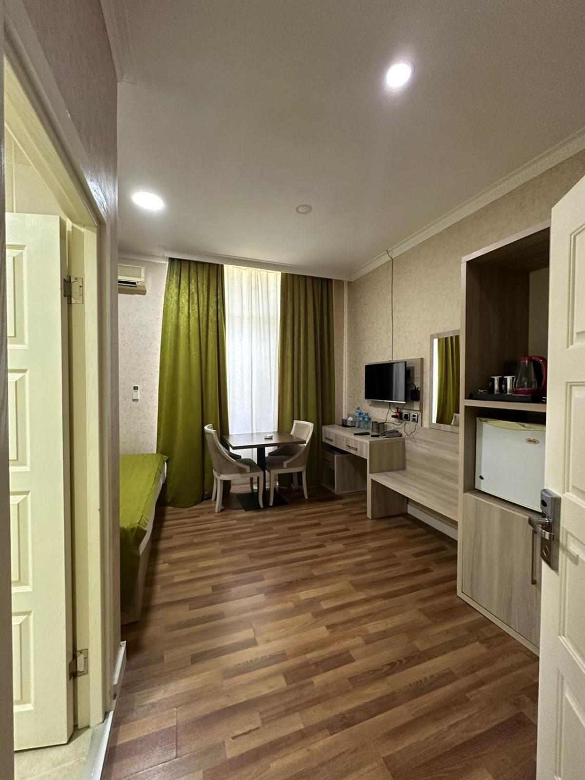 Hotel Empire Business Baku Exteriör bild