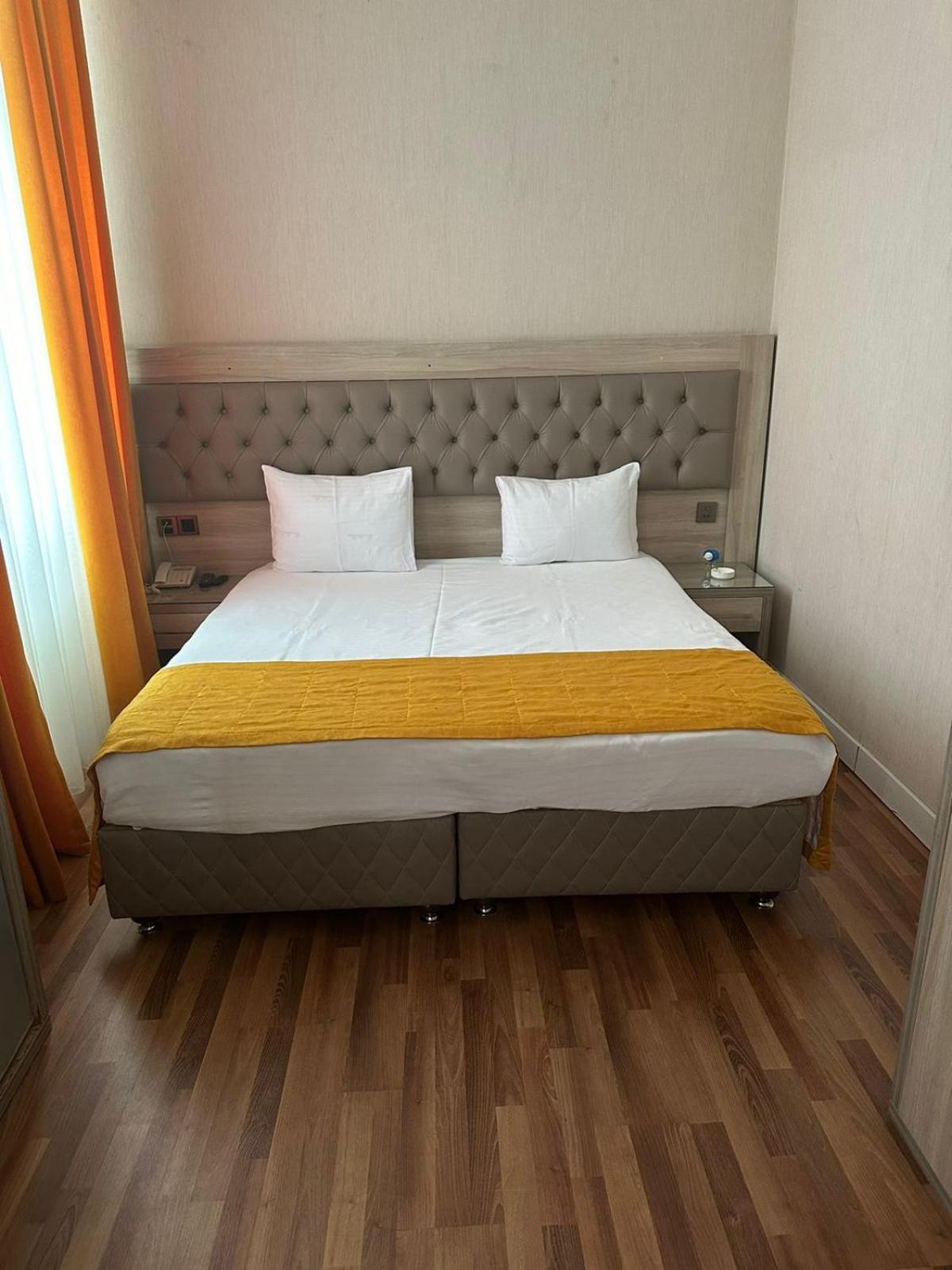 Hotel Empire Business Baku Exteriör bild